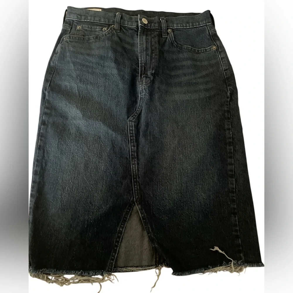 GAP Women’s Denim Skirt Size 29